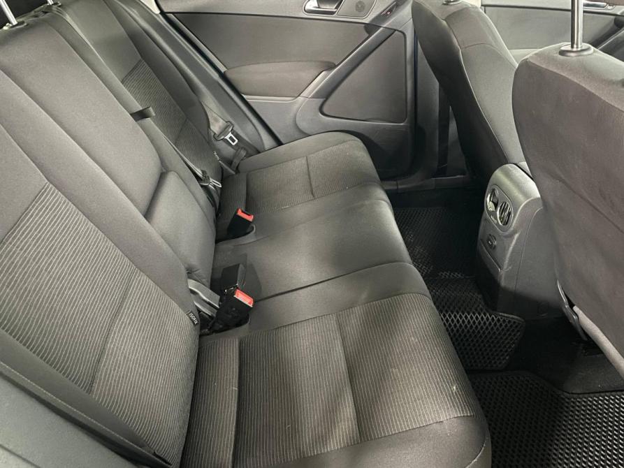 Volkswagen Tiguan I Рестайлинг Санкт-Петербург  - изображение 19