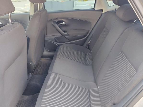Volkswagen Polo V с пробегом 2011 года, цена 650 000 рублей, 279858 км, седан, Автокод Объявления