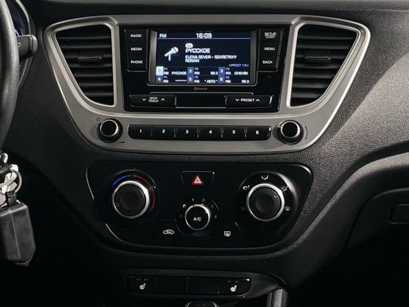 Hyundai Solaris II Рестайлинг с пробегом 2021 года, цена 1 600 000 рублей, 94058 км, седан, Автокод Объявления