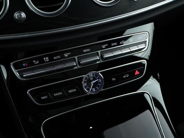 Mercedes-Benz E-Класс V (W213 S213 C238) с пробегом 2017 года, цена 3 049 999 рублей, 158209 км, седан, Автокод Объявления