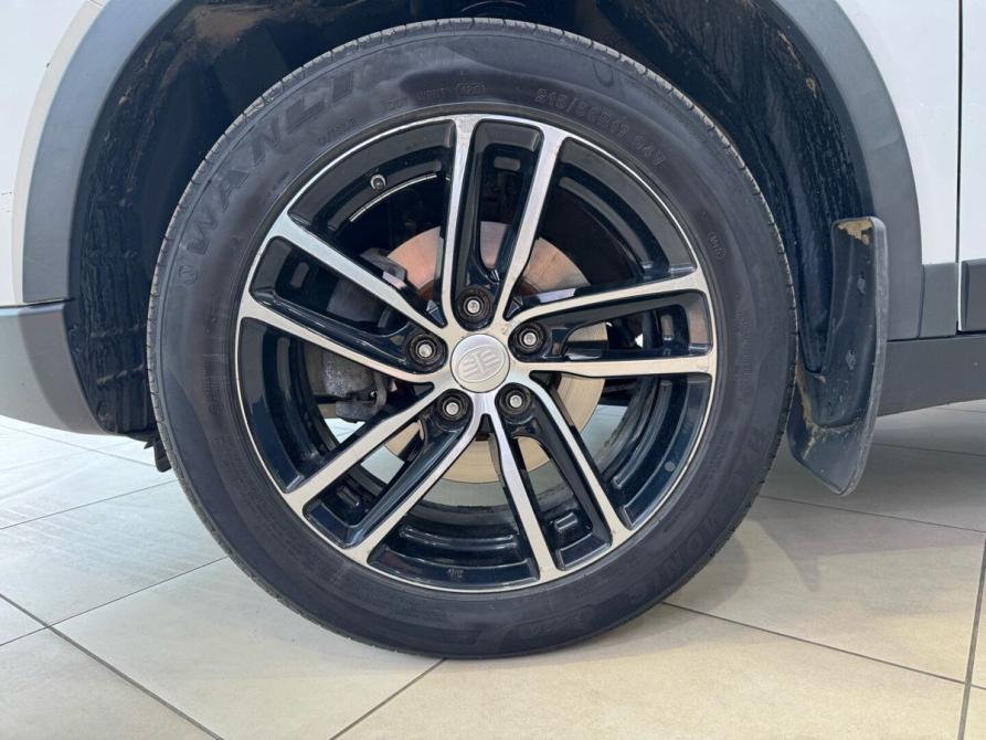 FAW Besturn X40 I Москва  - изображение 10
