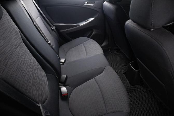 Hyundai Solaris I Рестайлинг с пробегом 2016 года, цена 999 000 рублей, 127004 км, седан, Автокод Объявления