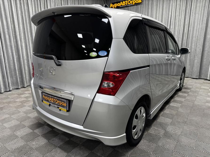 Honda Freed I Стерлитамак  - изображение 13
