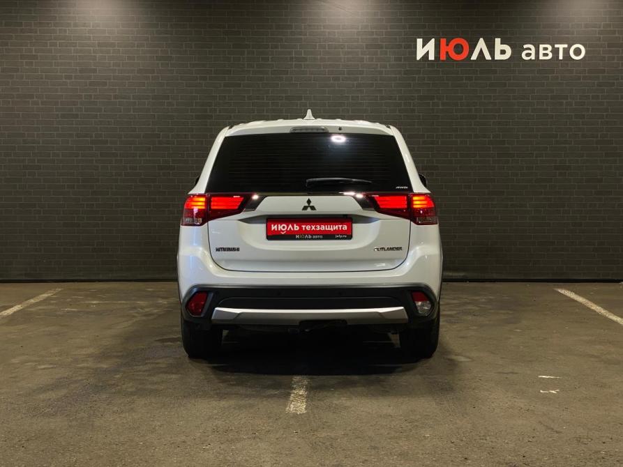Mitsubishi Outlander III Рестайлинг 3 Челябинск  - изображение 6