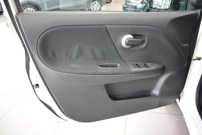 Nissan Note I Рестайлинг с пробегом 2011 года, цена 799 000 рублей, 170000 км, хэтчбек, Автокод Объявления