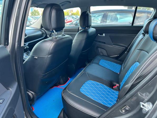 Kia Sportage III с пробегом 2012 года, цена 1 015 000 рублей, 160893 км, внедорожник, Автокод Объявления
