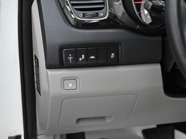 Kia Carnival III с пробегом 2018 года, цена 1 649 000 рублей, 81810 км, минивэн, Автокод Объявления