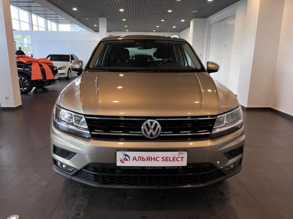 Volkswagen Tiguan II с пробегом 2017 года, цена 2 455 000 рублей, 54888 км, внедорожник, Автокод Объявления