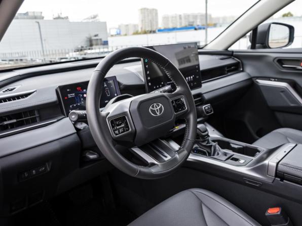 Toyota RAV4 VI (XA60) с пробегом 2026 года, цена 4 437 000 рублей, 3301 км, внедорожник, Автокод Объявления