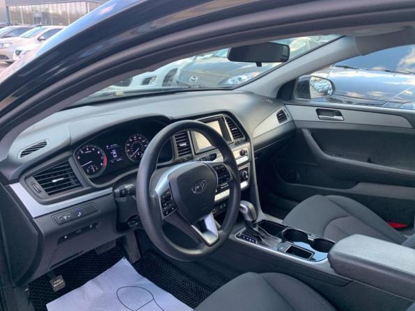 Hyundai Sonata VII (LF) Рестайлинг с пробегом 2018 года, цена 1 776 000 рублей, 64901 км, седан, Автокод Объявления