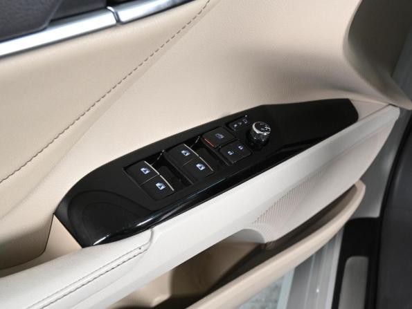 Toyota Camry VIII (XV70) с пробегом 2018 года, цена 2 269 000 рублей, 252087 км, седан, Автокод Объявления