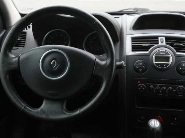 Renault Megane II Рестайлинг с пробегом 2008 года, цена 381 000 рублей, 161000 км, седан, Автокод Объявления