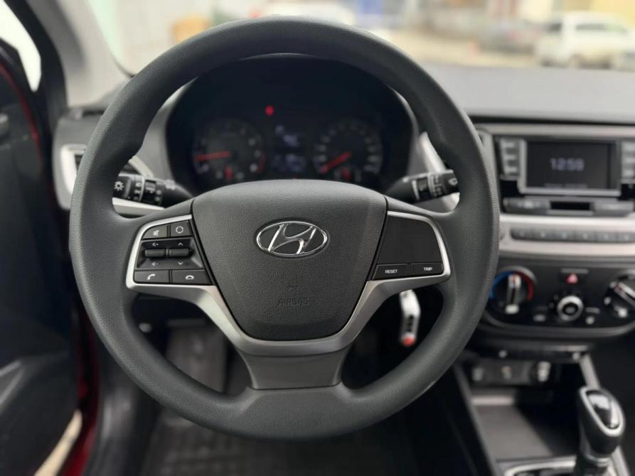 Hyundai Solaris II Рестайлинг Кемерово  - изображение 10