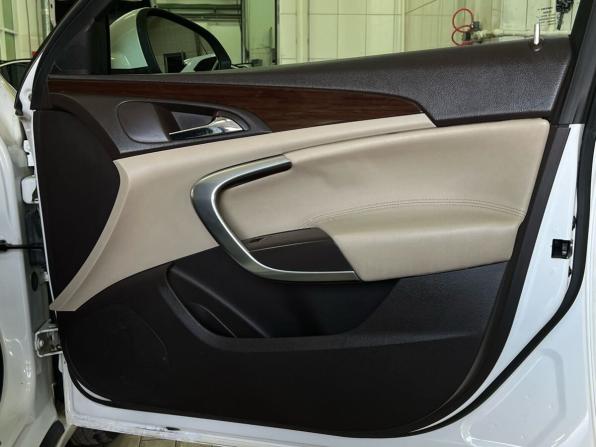 Opel Insignia I с пробегом 2011 года, цена 899 000 рублей, 135100 км, седан, Автокод Объявления