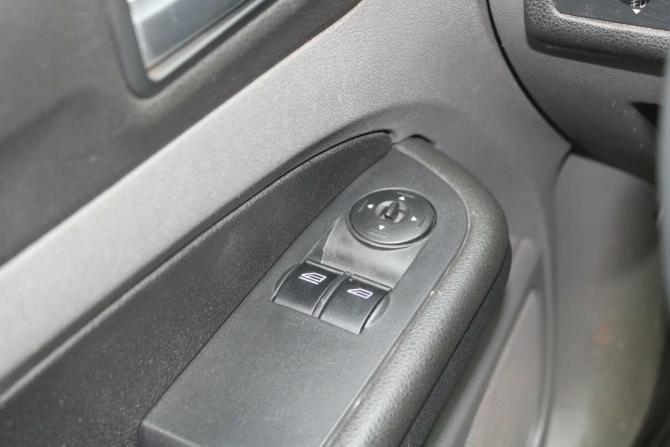 Ford Focus II с пробегом 2007 года, цена 330 000 рублей, 111000 км, седан, Автокод Объявления