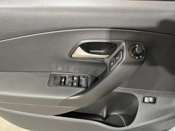 Volkswagen Polo V с пробегом 2014 года, цена 759 000 рублей, 196154 км, седан, Автокод Объявления