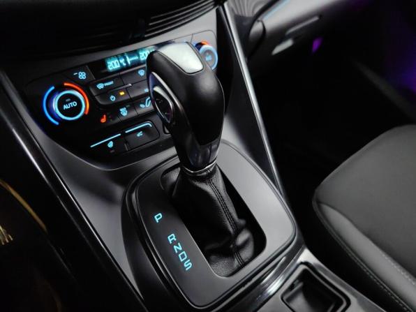 Ford Kuga II Рестайлинг с пробегом 2019 года, цена 1 448 000 рублей, 183677 км, внедорожник, Автокод Объявления