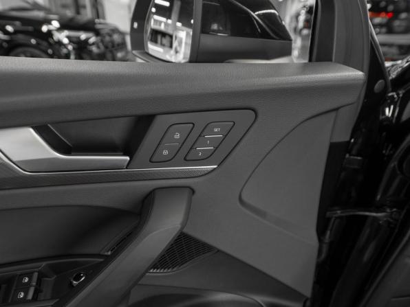 Audi Q5 II (FY) Рестайлинг с пробегом 2023 года, цена 4 900 000 рублей, 26364 км, внедорожник, Автокод Объявления