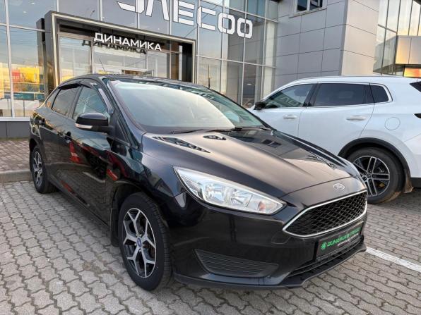 Ford Focus III Рестайлинг с пробегом 2015 года, цена 1 055 000 рублей, 112117 км, седан, Автокод Объявления