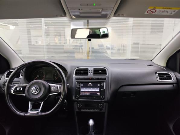 Volkswagen Polo V Рестайлинг с пробегом 2020 года, цена 1 525 000 рублей, 97689 км, седан, Автокод Объявления