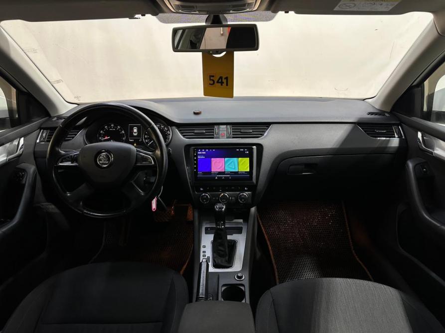 Skoda Octavia III (A7) Санкт-Петербург  - изображение 8