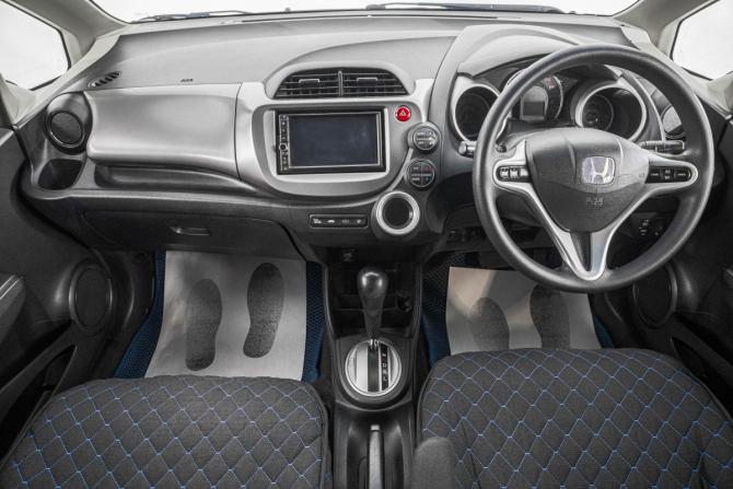Honda Fit II с пробегом 2009 года, цена 729 000 рублей, 198000 км, хэтчбек, Автокод Объявления