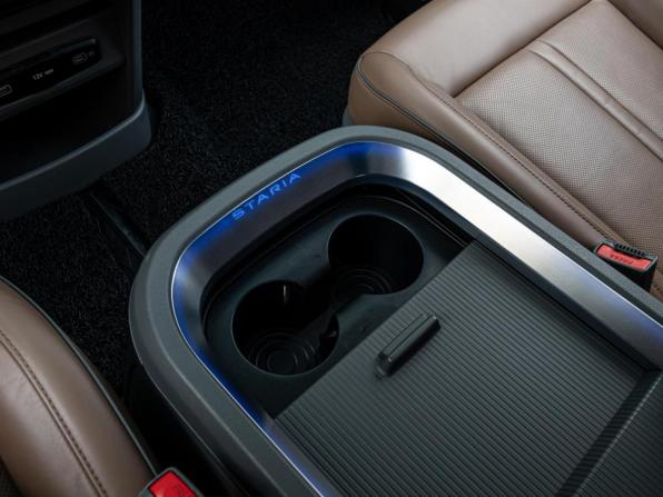 Hyundai Staria I с пробегом 2022 года, цена 4 290 000 рублей, 121498 км, минивэн, Автокод Объявления