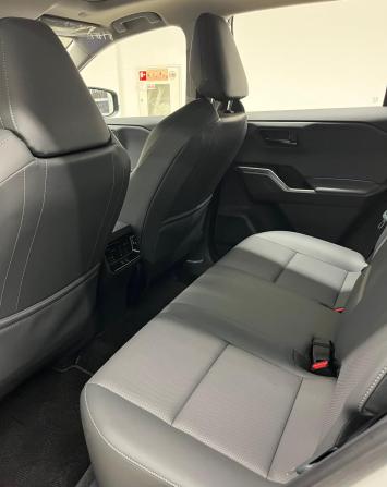 Toyota RAV4 VI (XA60) с пробегом 2026 года, цена 4 600 000 рублей, 17 км, внедорожник, Автокод Объявления