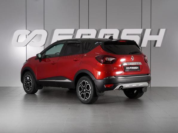 Renault Kaptur I Рестайлинг с пробегом 2021 года, цена 1 575 000 рублей, 100194 км, внедорожник, Автокод Объявления