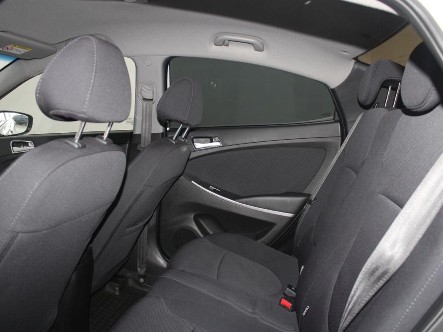 Hyundai Solaris I Старый Оскол  - изображение 11