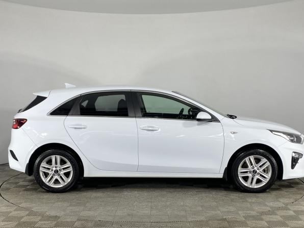 Kia Ceed III с пробегом 2018 года, цена 1 395 000 рублей, 188594 км, хэтчбек, Автокод Объявления