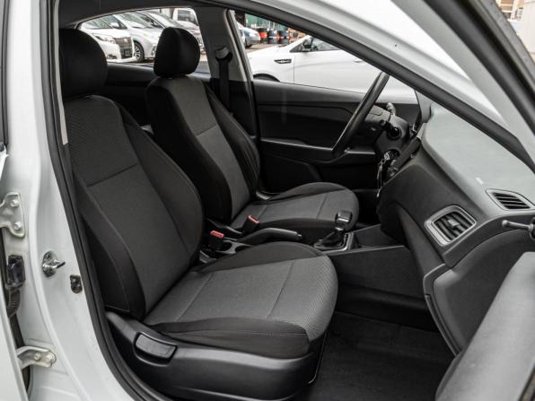 Hyundai Solaris II с пробегом 2020 года, цена 1 190 000 рублей, 70123 км, седан, Автокод Объявления