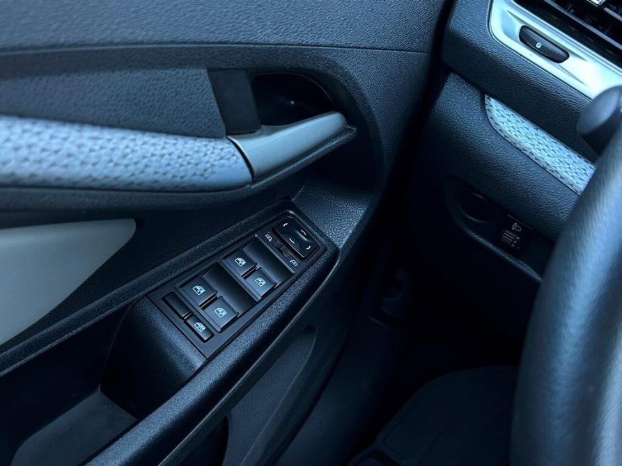 Lada (ВАЗ) Vesta I Санкт-Петербург  - изображение 18
