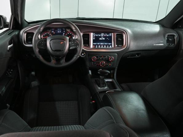 Dodge Charger VII (LD) Рестайлинг с пробегом 2019 года, цена 2 915 000 рублей, 168049 км, седан, Автокод Объявления