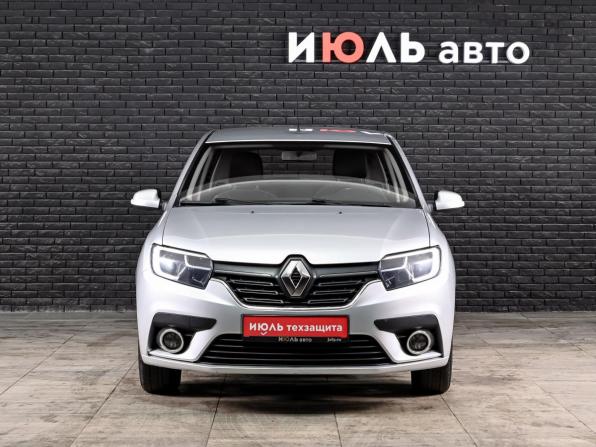 Renault Sandero II Рестайлинг с пробегом 2018 года, цена 990 000 рублей, 108830 км, хэтчбек, Автокод Объявления