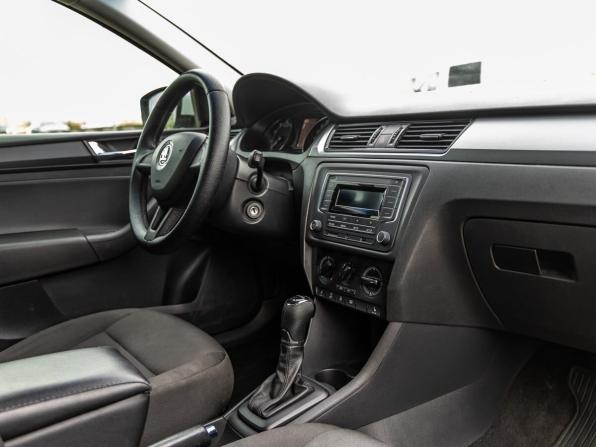 Skoda Rapid I Рестайлинг с пробегом 2019 года, цена 1 138 000 рублей, 97665 км, лифтбек, Автокод Объявления