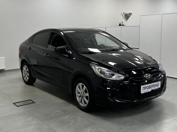 Hyundai Solaris I с пробегом 2012 года, цена 800 000 рублей, 237415 км, седан, Автокод Объявления