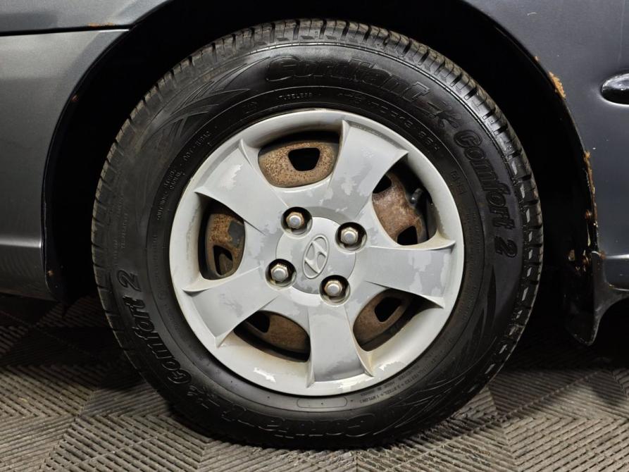 Hyundai Accent II Москва  - изображение 9