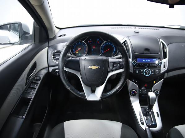 Chevrolet Cruze I Рестайлинг с пробегом 2013 года, цена 630 000 рублей, 266696 км, седан, Автокод Объявления