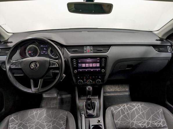 Skoda Octavia III (A7) Рестайлинг с пробегом 2019 года, цена 1 940 000 рублей, 126687 км, лифтбек, Автокод Объявления