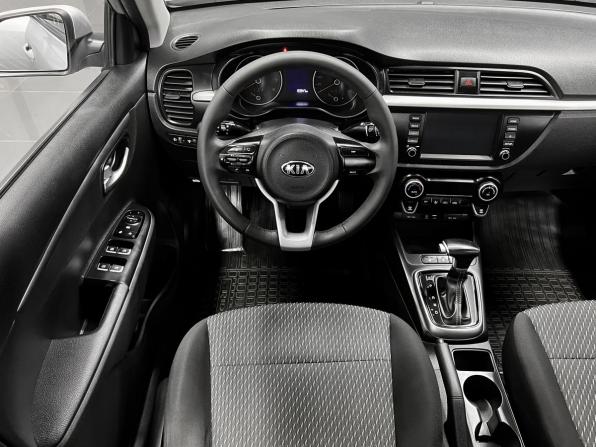 Kia Rio IV с пробегом 2018 года, цена 1 345 000 рублей, 83947 км, седан, Автокод Объявления