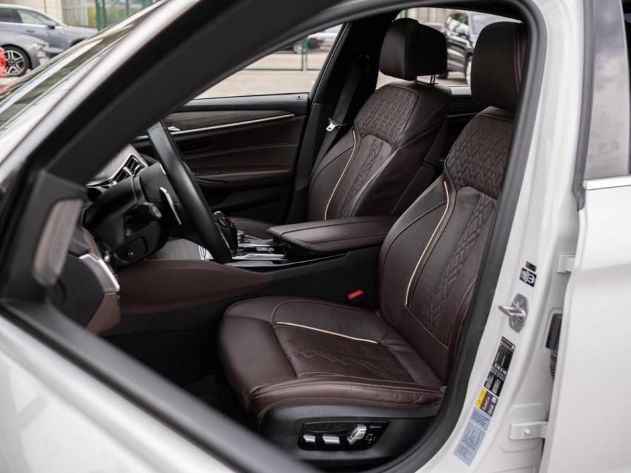BMW 5 серии VII (G30/G31/G38) Сочи  - изображение 15