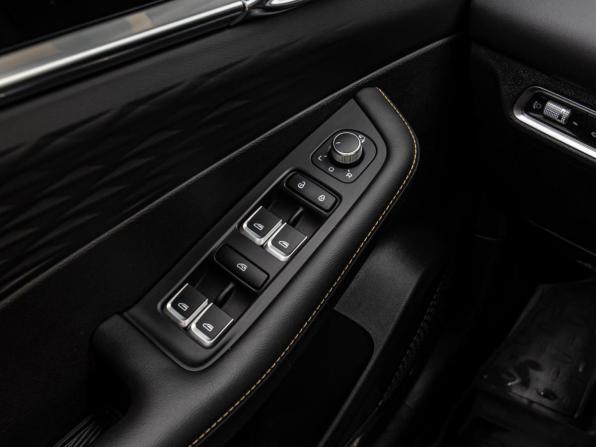 Geely Coolray I Рестайлинг с пробегом 2025 года, цена 2 510 000 рублей, 6928 км, внедорожник, Автокод Объявления