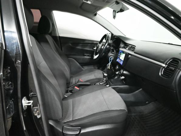 Kia Rio IV с пробегом 2019 года, цена 1 580 000 рублей, 125905 км, хэтчбек, Автокод Объявления