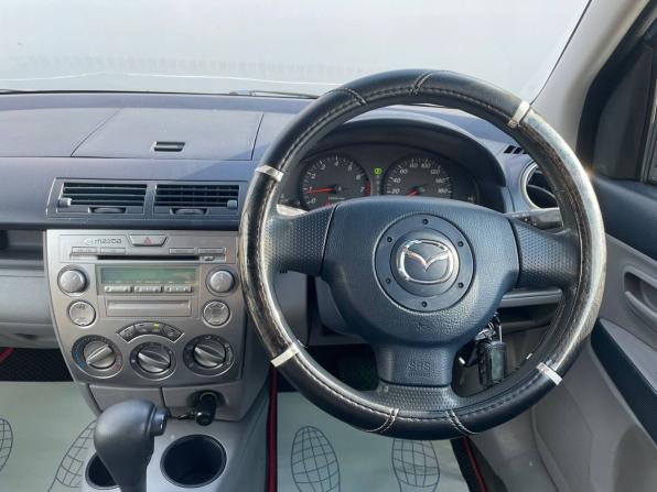 Mazda Demio II (DY) с пробегом 2004 года, цена 430 000 рублей, 300170 км, хэтчбек, Автокод Объявления