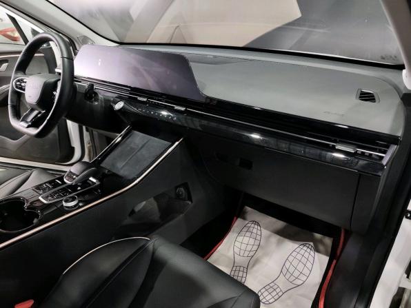 Omoda C5 I с пробегом 2023 года, цена 1 799 500 рублей, 32500 км, внедорожник, Автокод Объявления