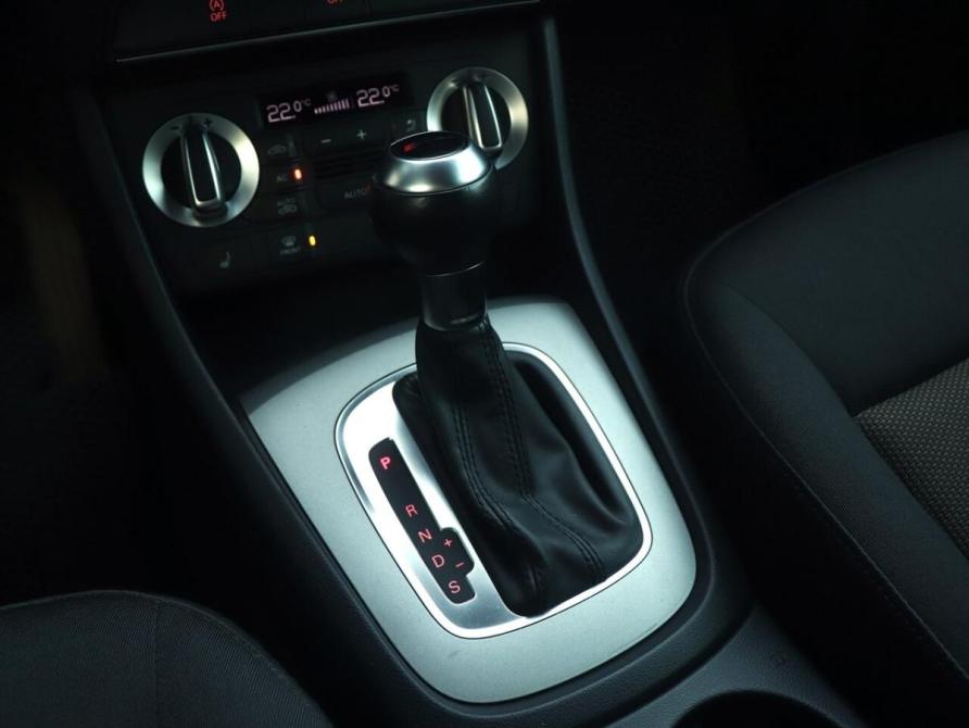 Audi Q3 I (8U) Казань  - изображение 11