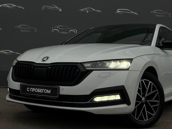 Skoda Octavia IV (A8) с пробегом 2021 года, цена 2 178 900 рублей, 105368 км, лифтбек, Автокод Объявления