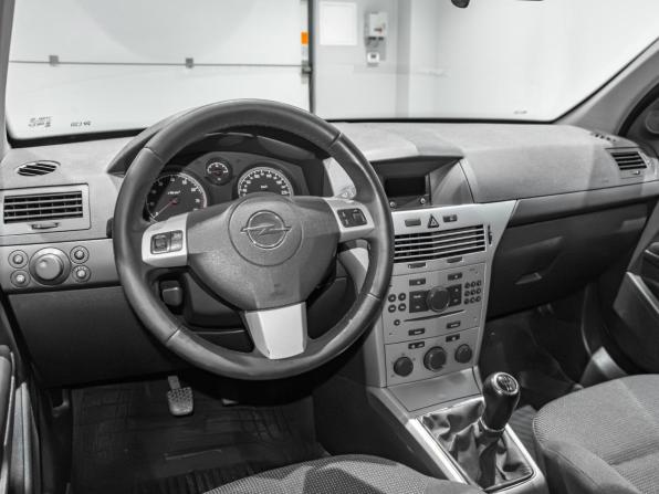 Opel Astra H Рестайлинг с пробегом 2011 года, цена 575 982 рубля, 186398 км, универсал, Автокод Объявления