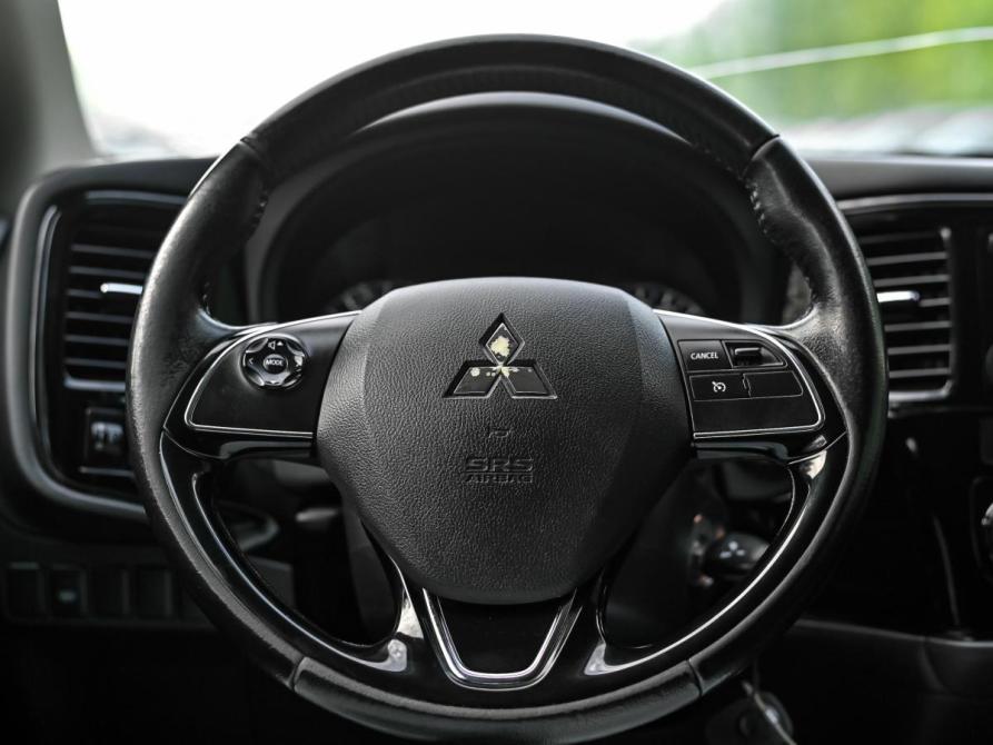 Mitsubishi Outlander III Рестайлинг Санкт-Петербург  - изображение 6